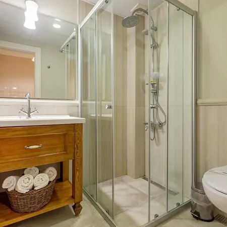 Motel Gurel Garden House 3*