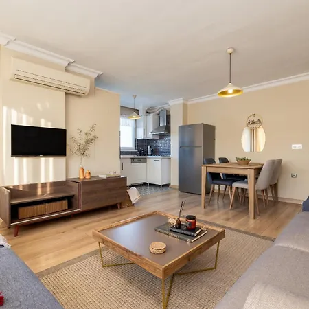 Gurel Garden House 3* Küçükkuyu