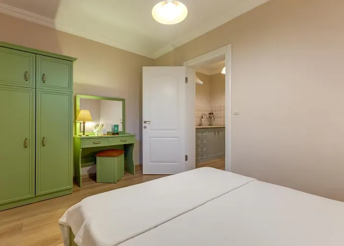 Gurel Garden House Мотель