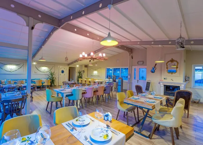 Мотель Gurel Garden House 3*