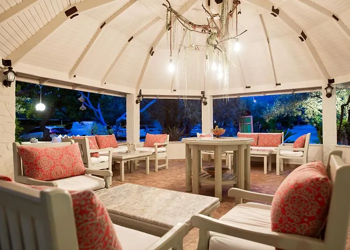 Gurel Garden House Мотель 3*