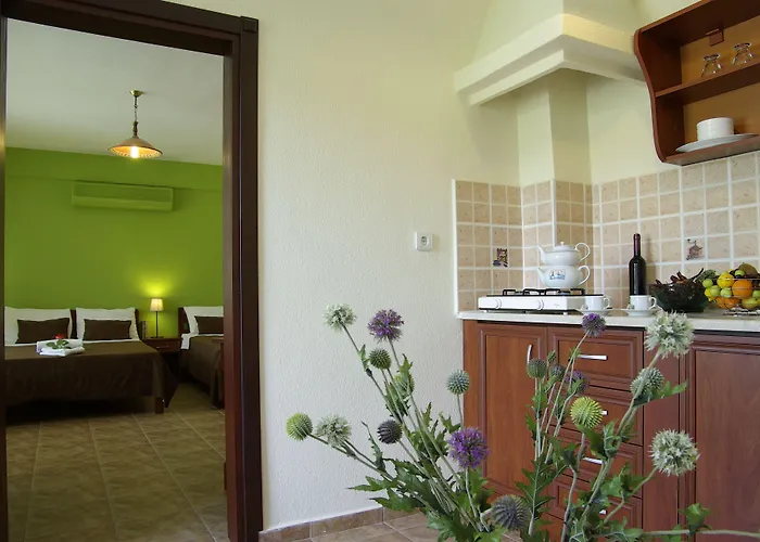 Gurel Garden House Кючюккую