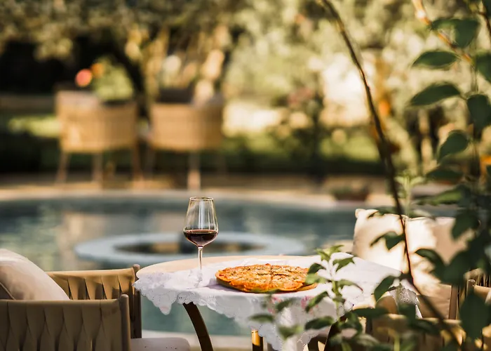 Gurel Garden House Мотель 3*