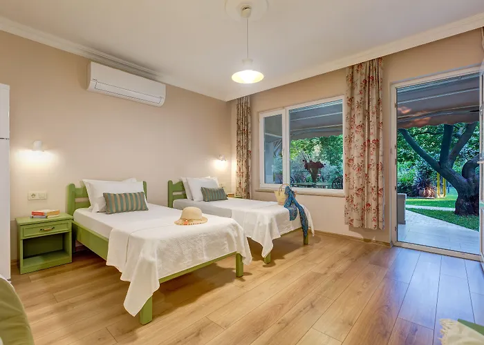 Мотель Gurel Garden House Кючюккую