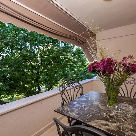 Gurel Garden House Motel 3*