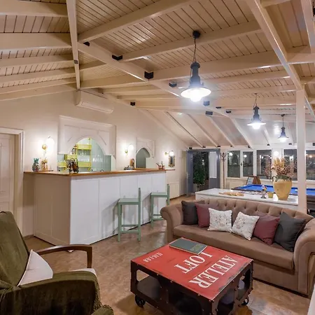 Gurel Garden House موتيل 3*