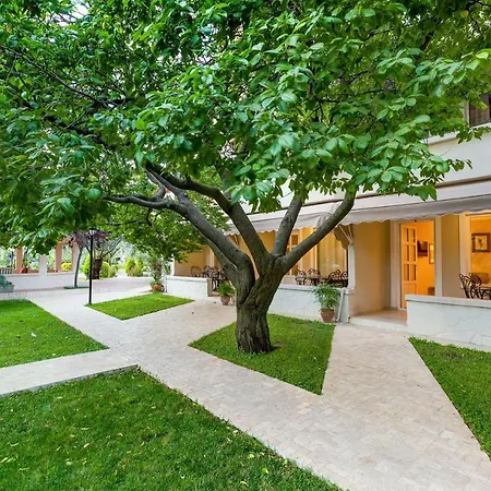 Мотель Gurel Garden House Кючюккую