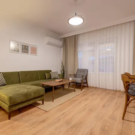 Motel Gurel Garden House