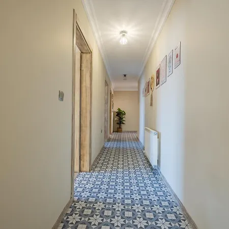 Gurel Garden House
