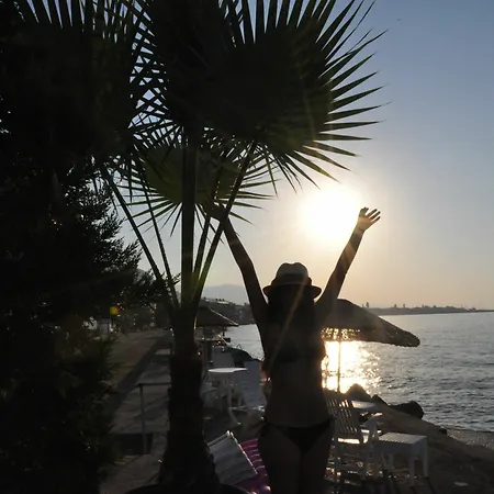 Gurel Garden House 3*